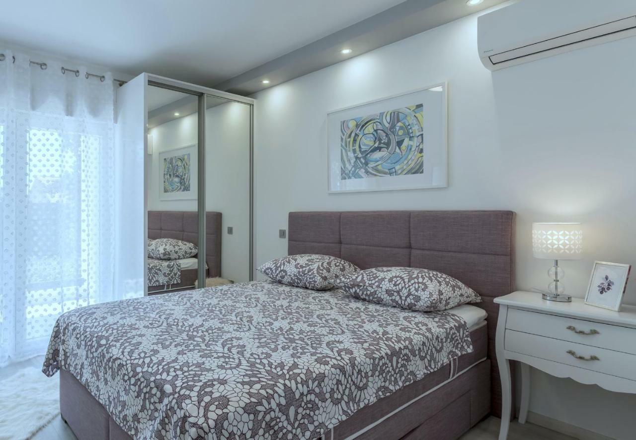 Villa Ema Kastela With Private Heated Pool المظهر الخارجي الصورة