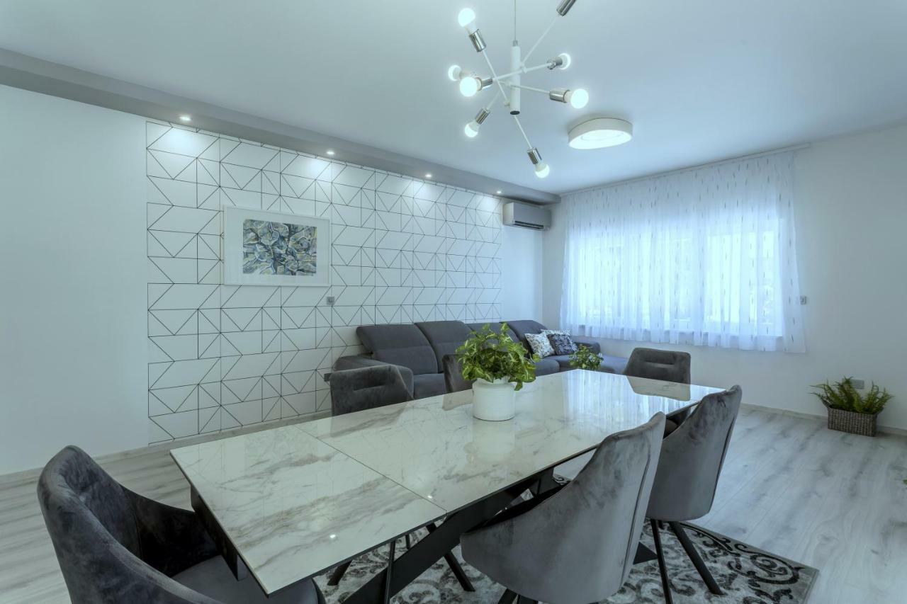 Villa Ema Kastela With Private Heated Pool المظهر الخارجي الصورة