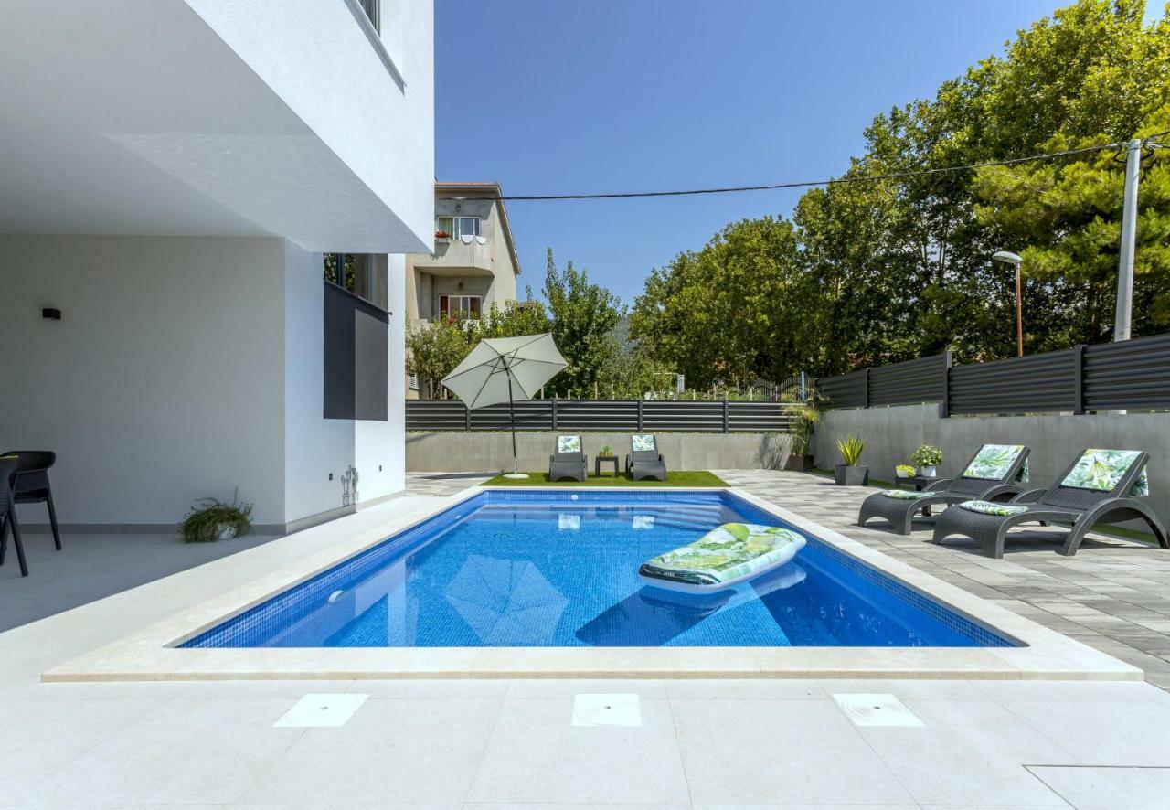Villa Ema Kastela With Private Heated Pool المظهر الخارجي الصورة